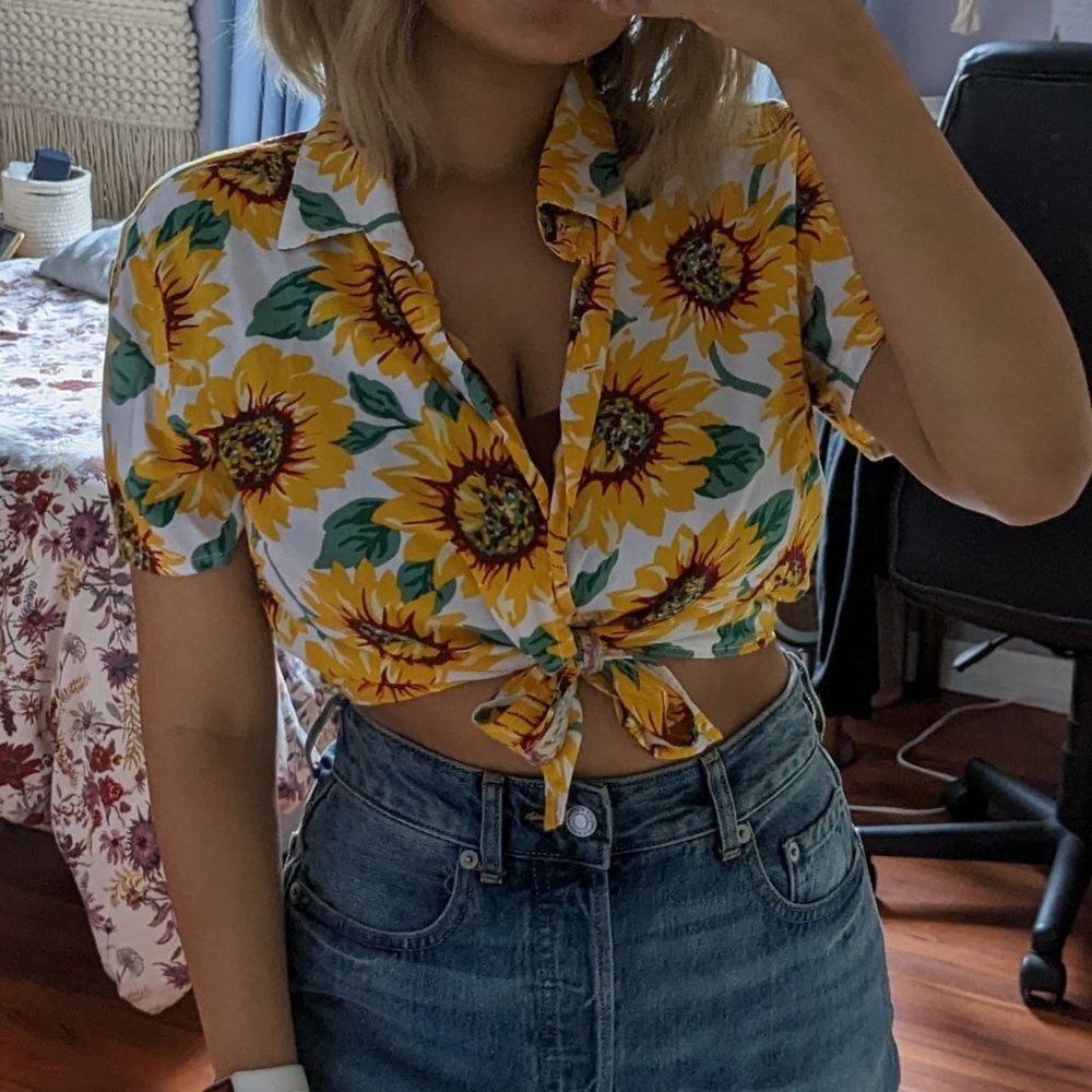 Sold American Apparel Sunflower Crop Button Down